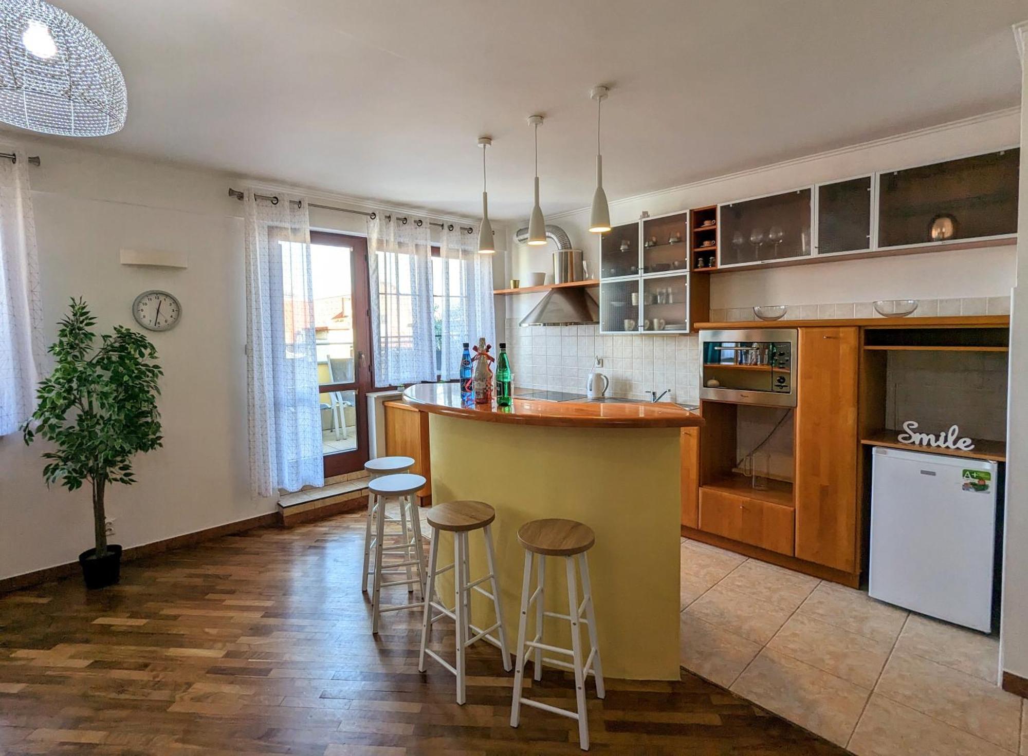 3-Bedroom Apt In Town Square Breslavia Exterior foto
